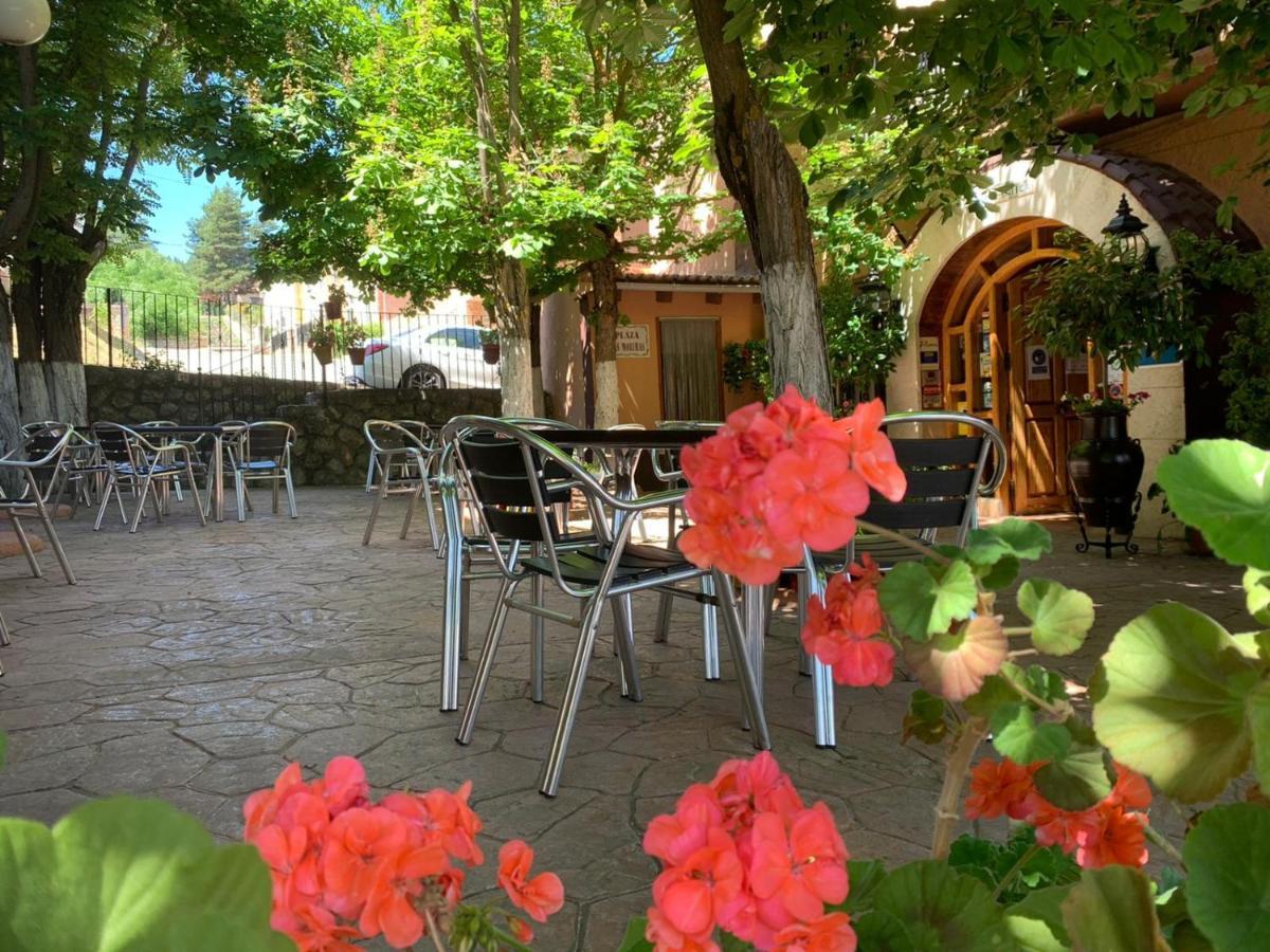 Hotel Suiza Bronchales Luaran gambar