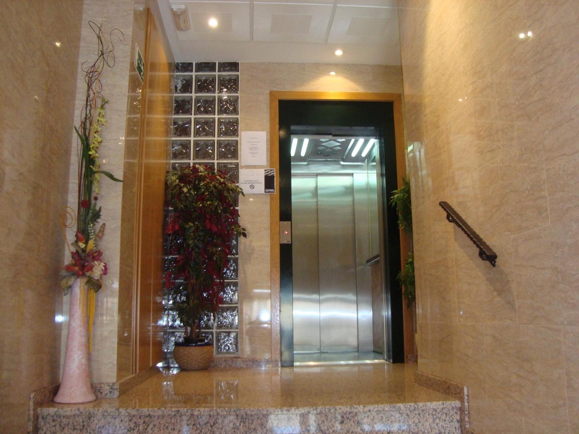 Hotel Suiza Bronchales Luaran gambar