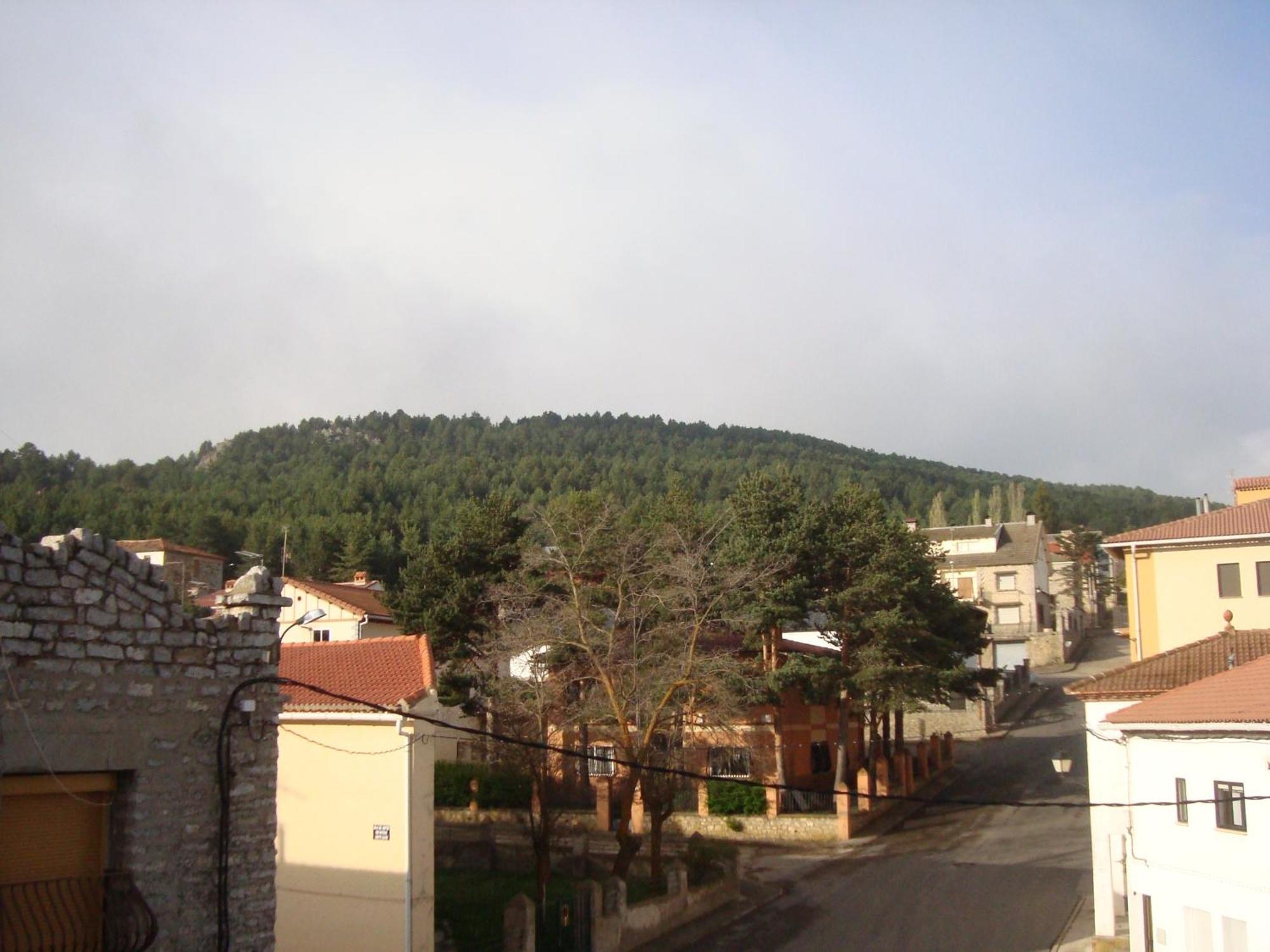 Hotel Suiza Bronchales Luaran gambar