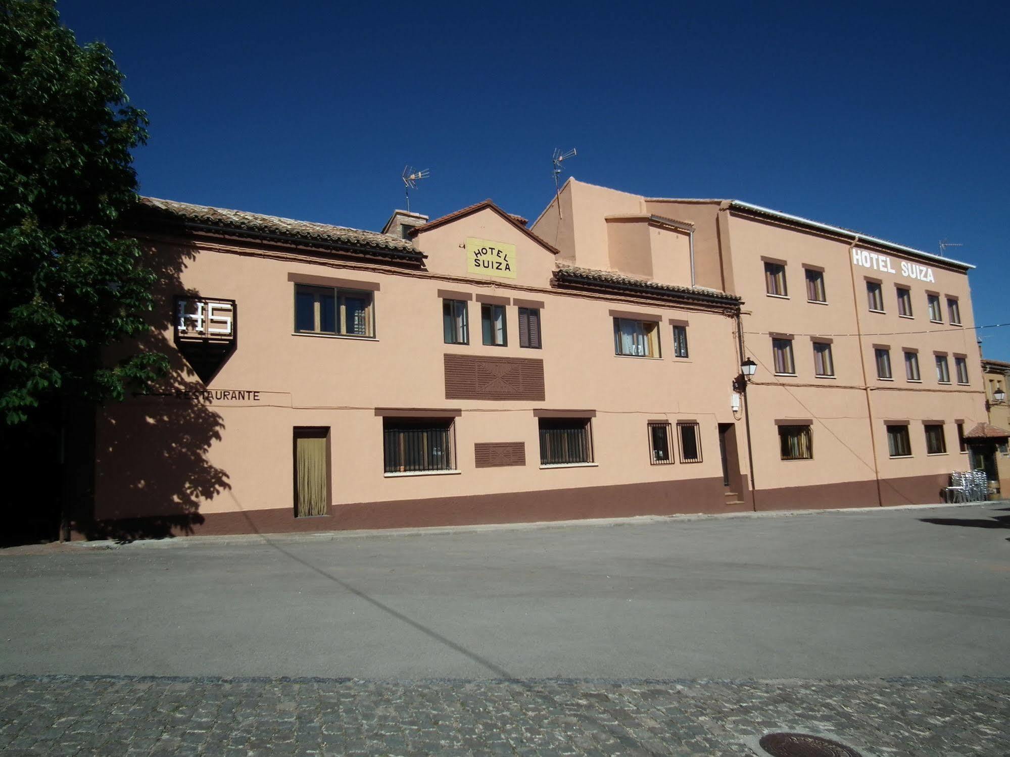 Hotel Suiza Bronchales Luaran gambar